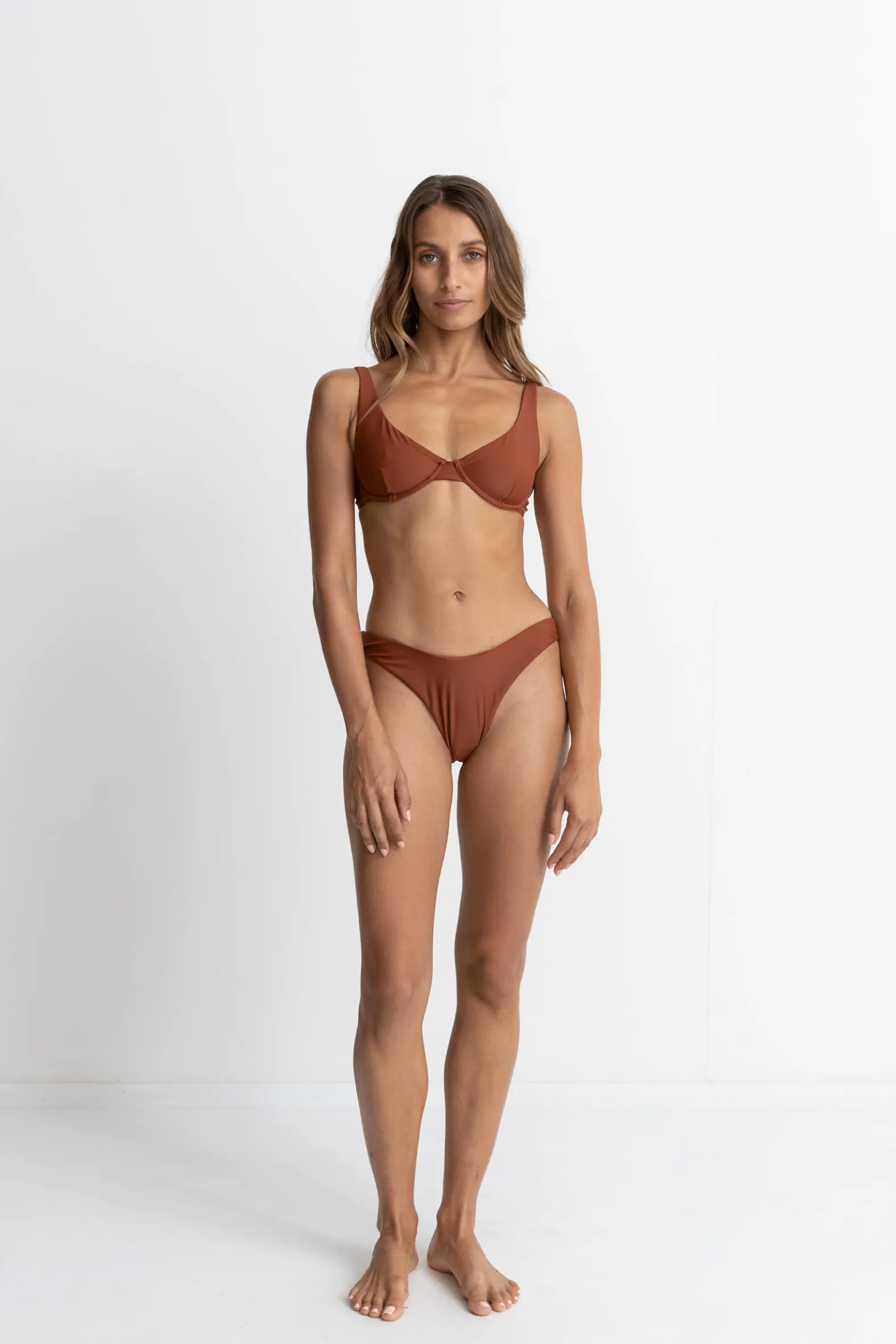 Classic Hi Cut Pant Rust