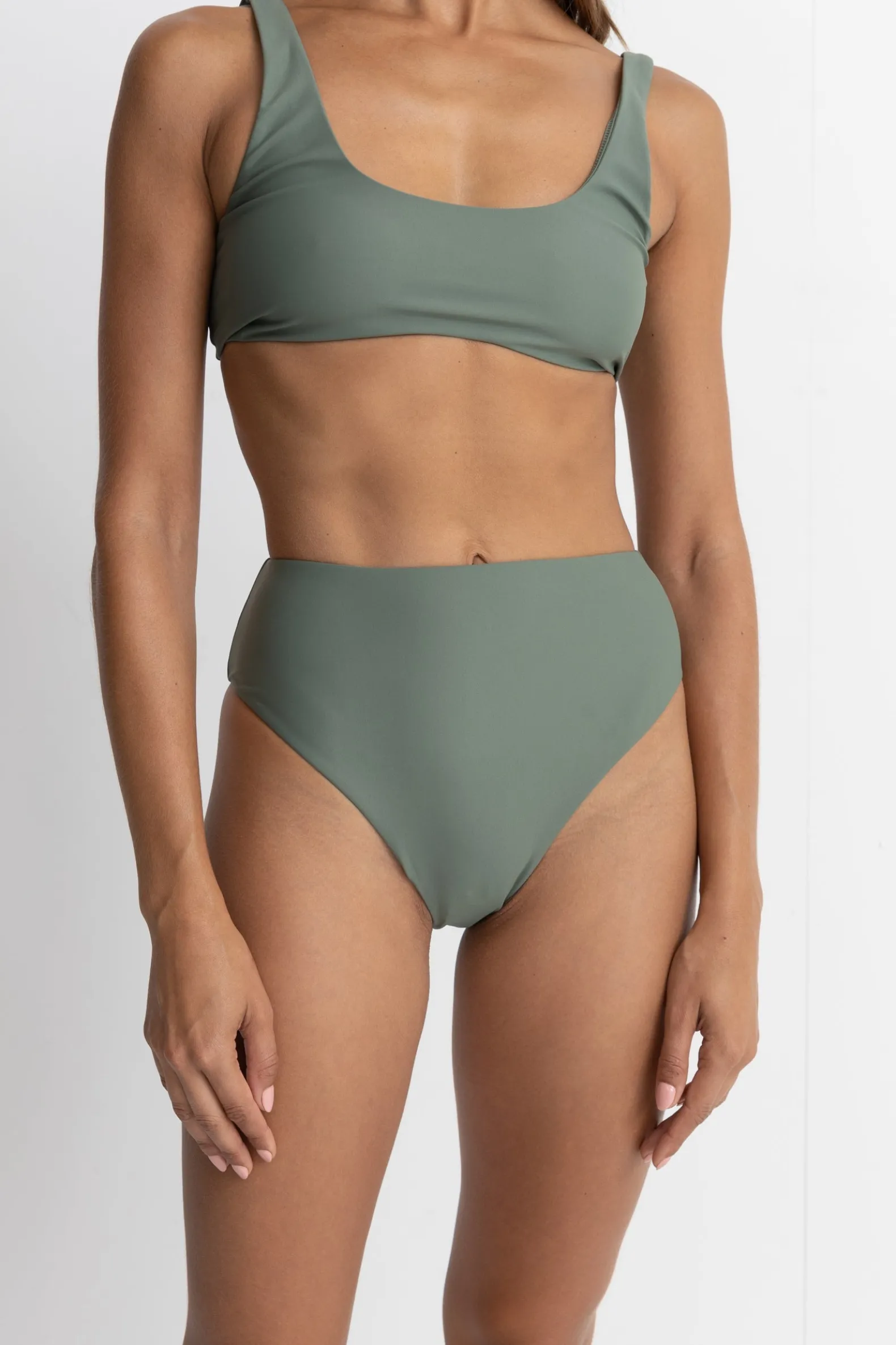 Classic Hi Waist Pant Olive