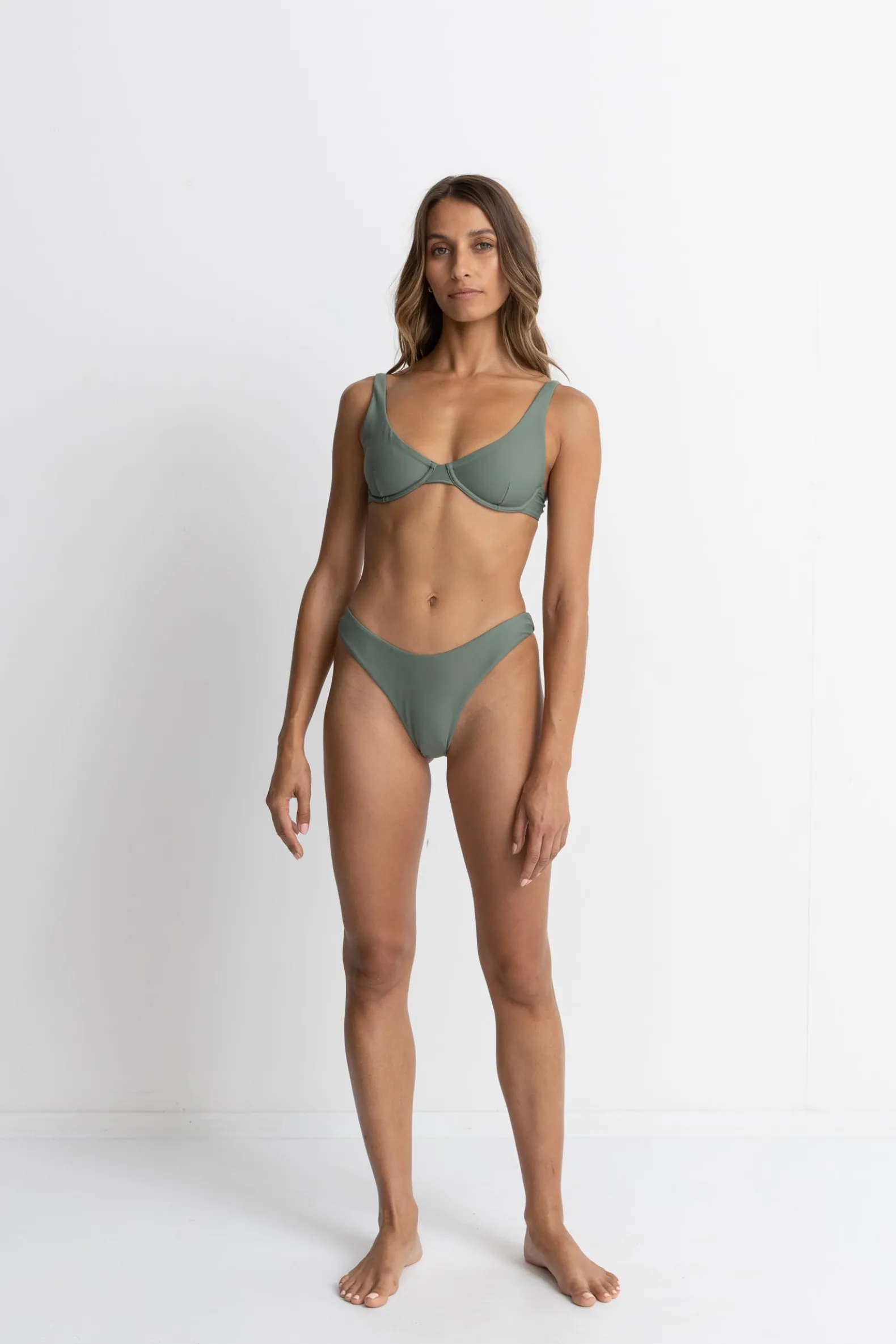Classic Underwire Top Olive