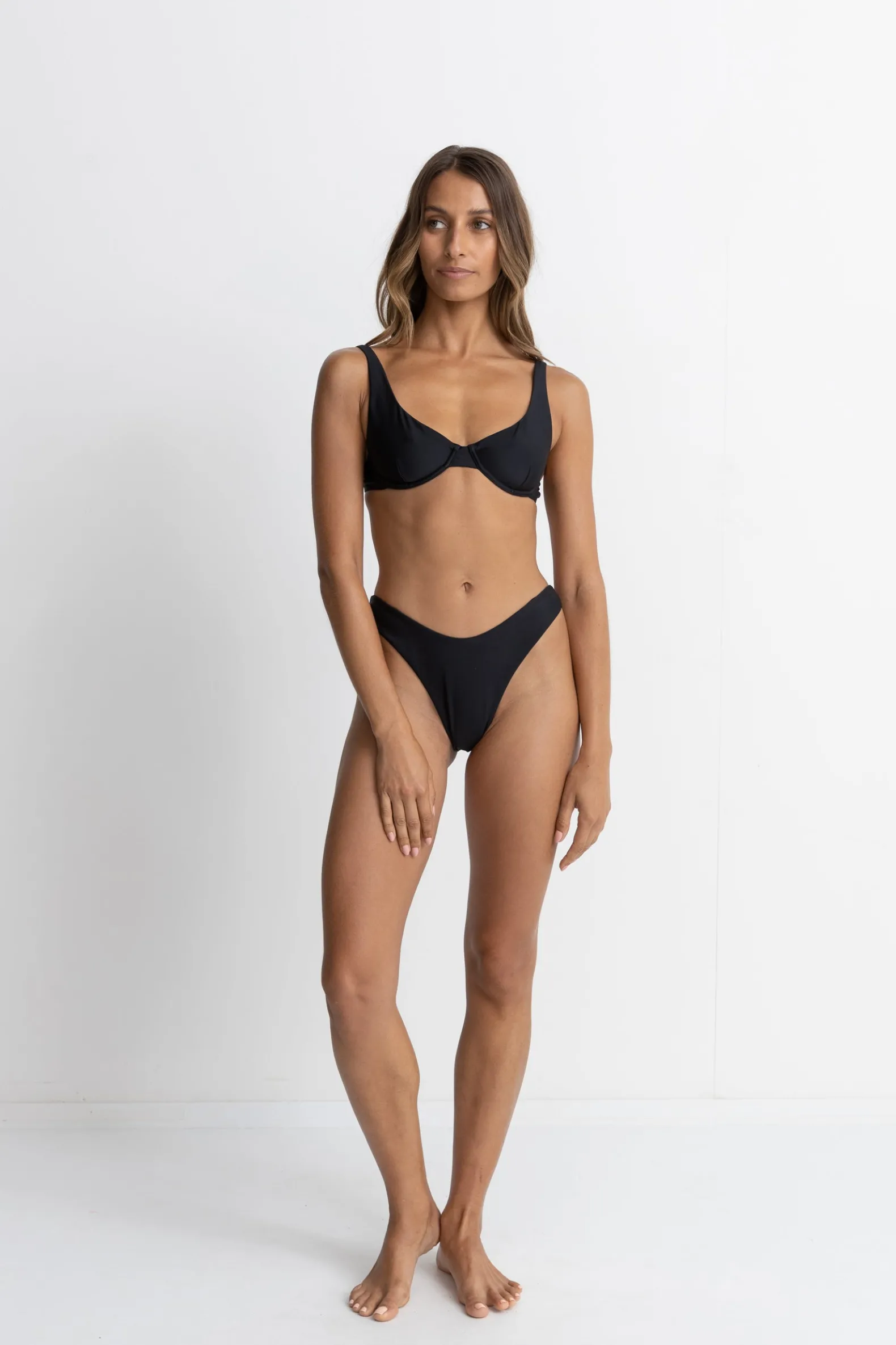 Classic Underwire Top Black