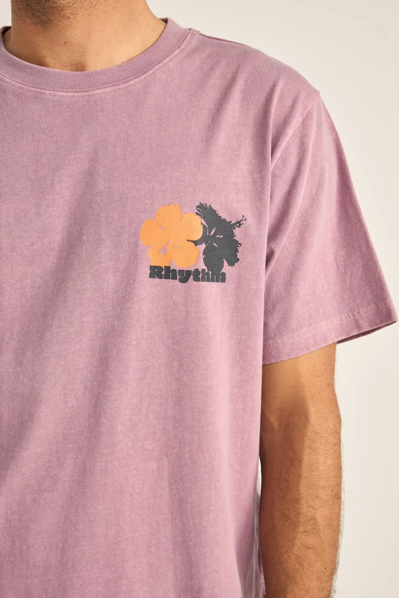 Tropic Radio Vintage Ss T-Shirt Grape